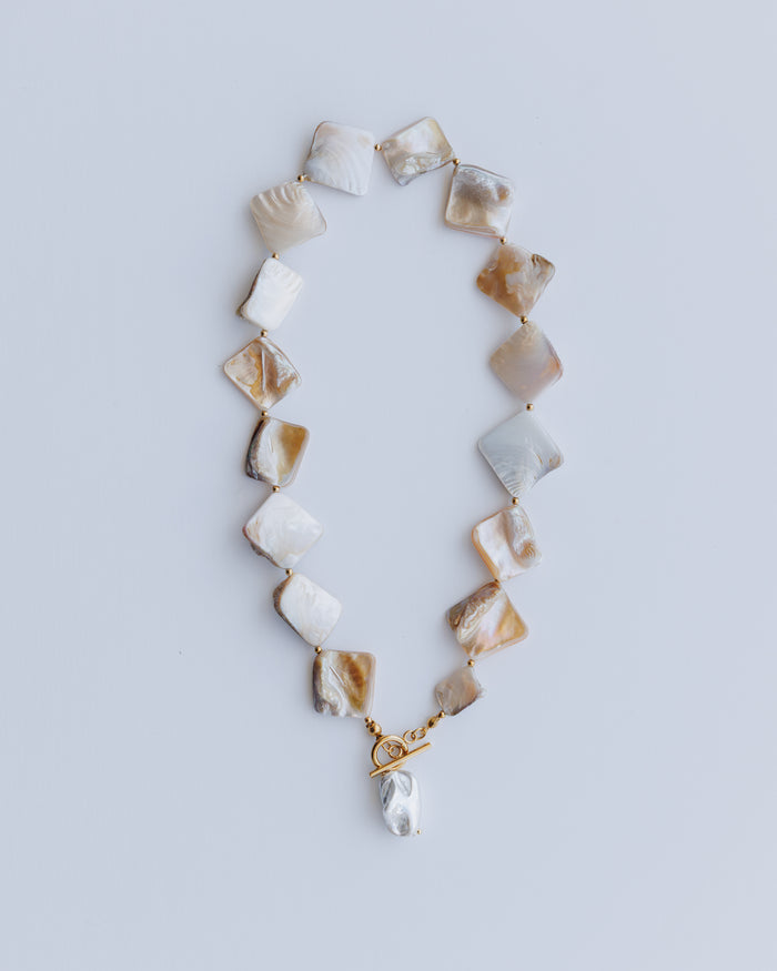 Cove Necklace