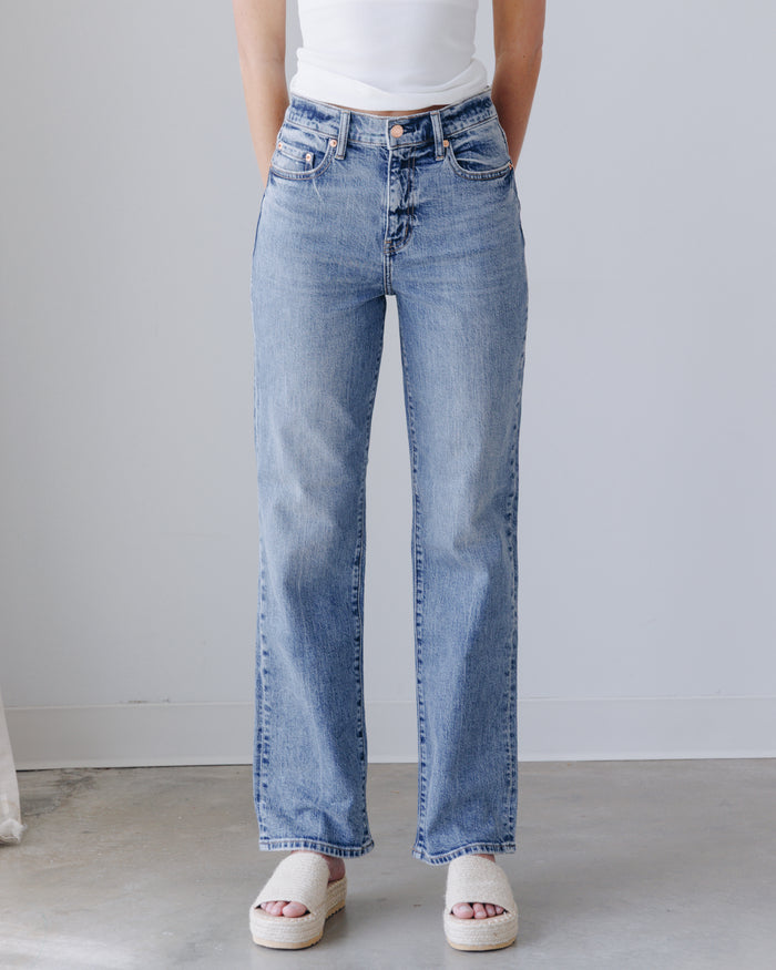 Sundaze Straight Jeans