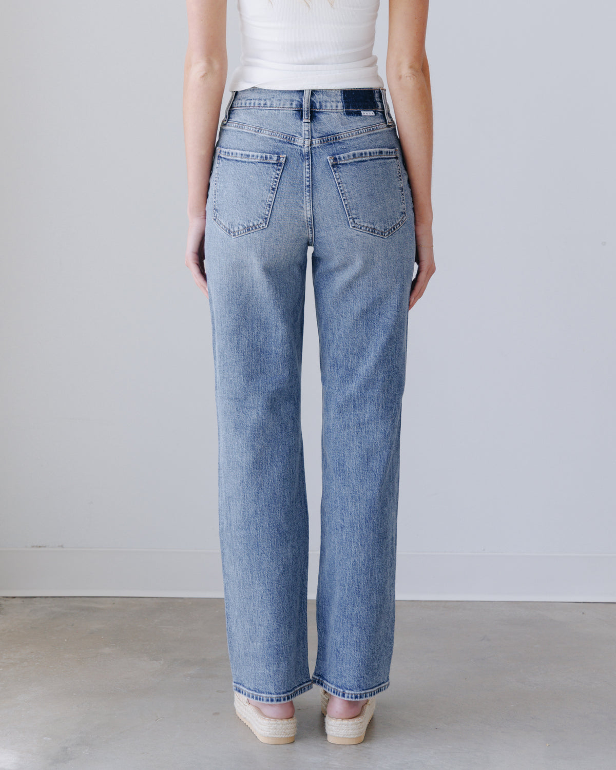 Sundaze Straight Jeans