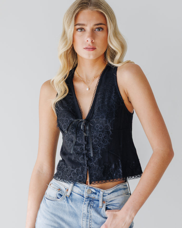 Jaida Vest