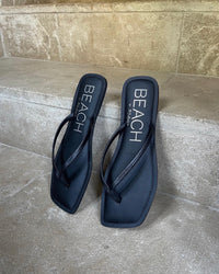 Bungalow Sandal