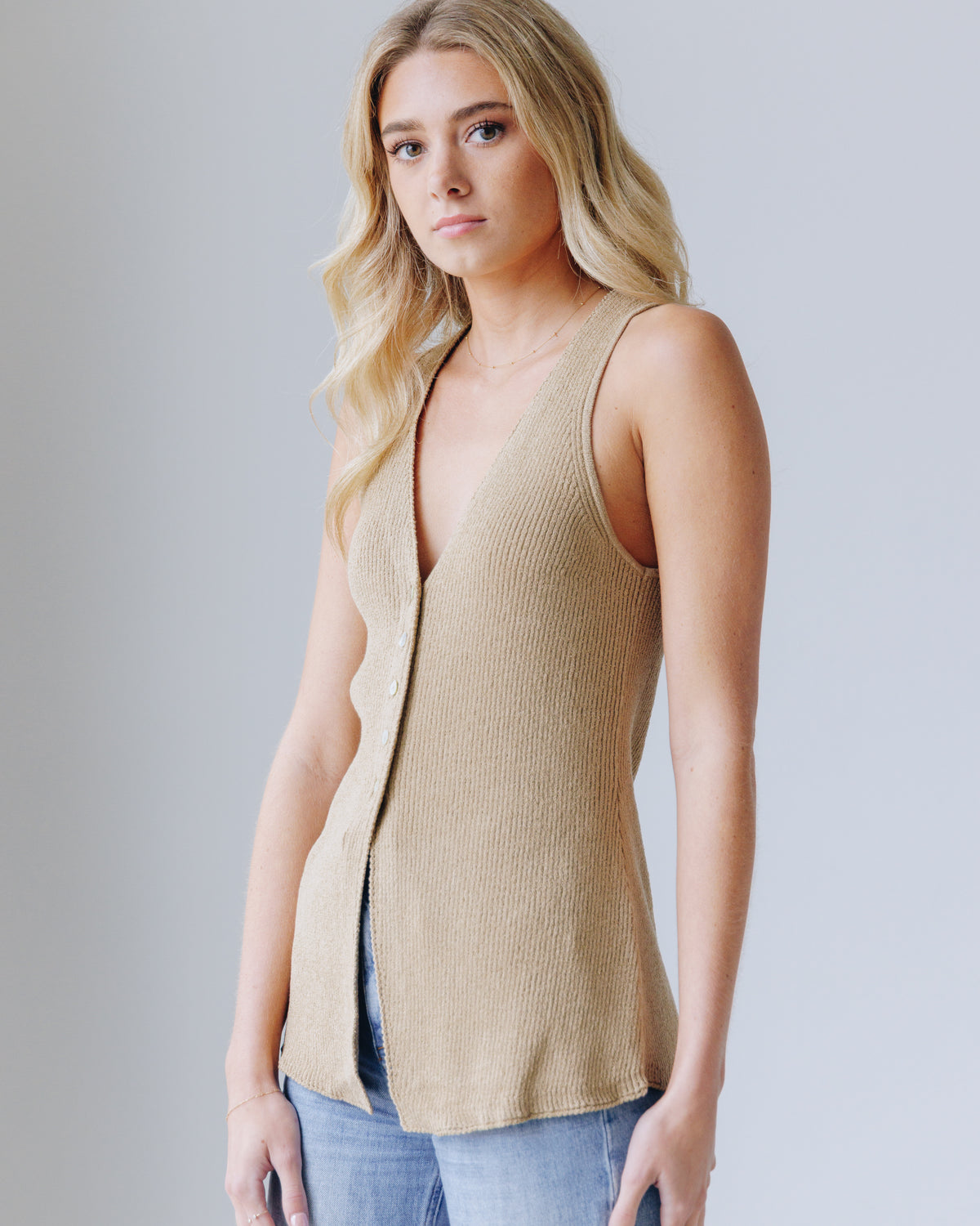 Josie Vest