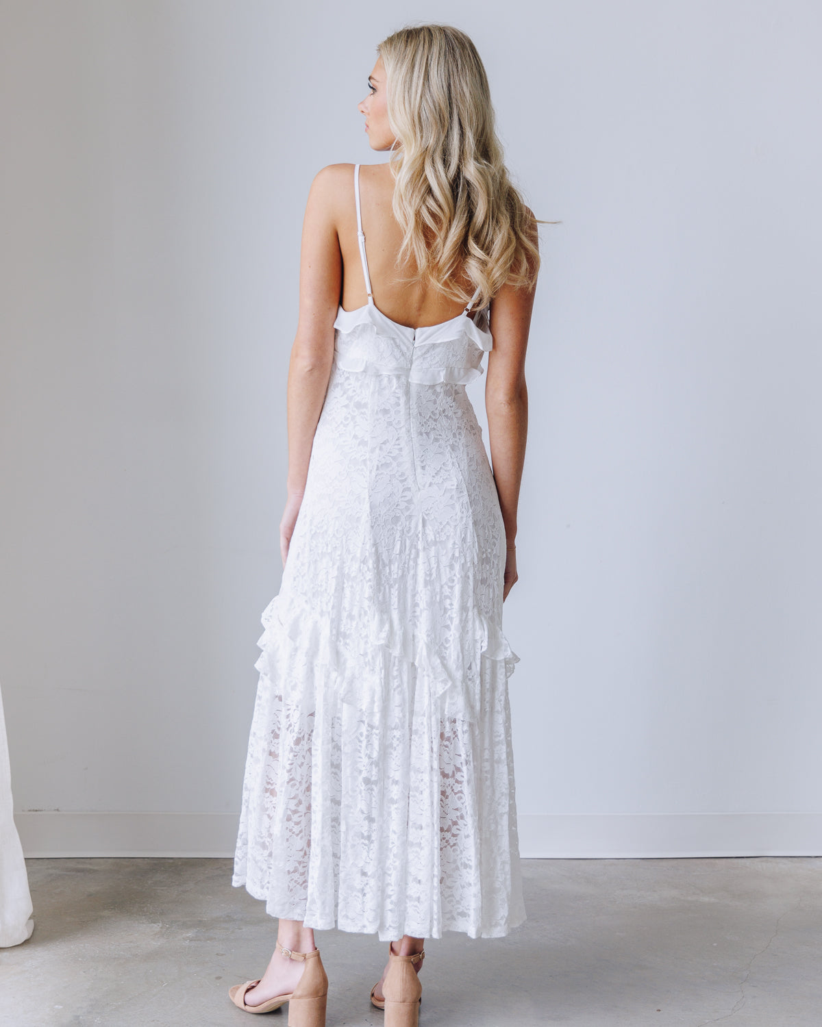 Annabelle Lace Maxi Dress